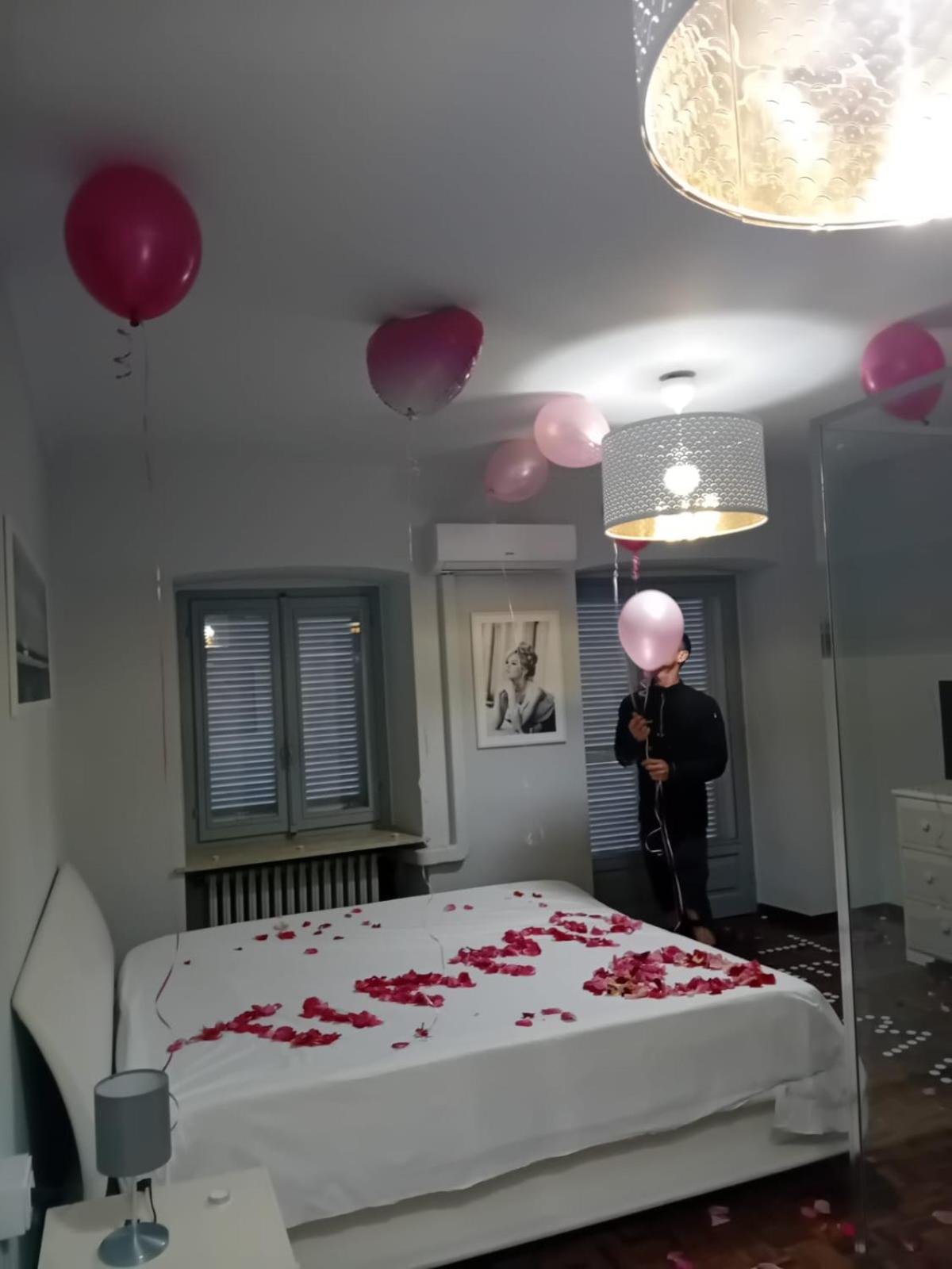Bed and Breakfast La Casa Di Cate & Adry Envie Экстерьер фото